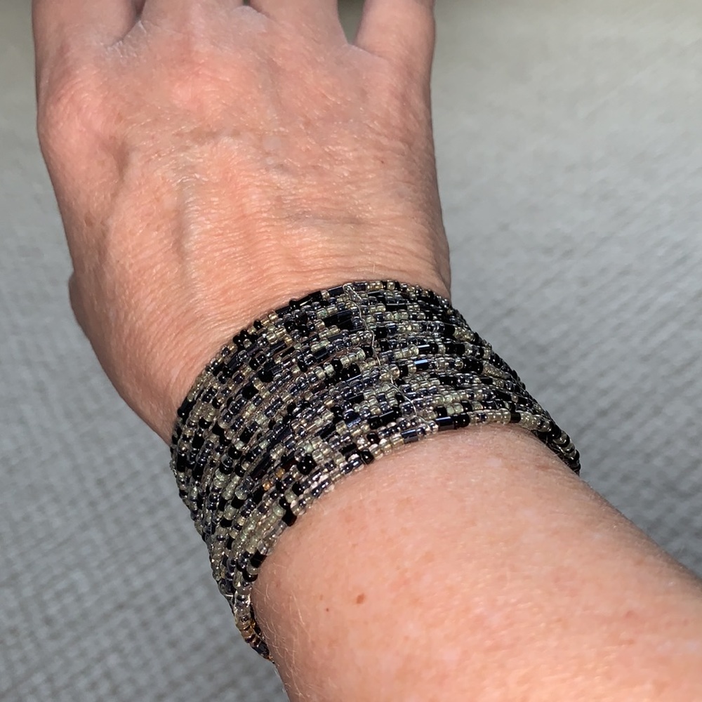 Beaded braclet - Picture 6 of 7